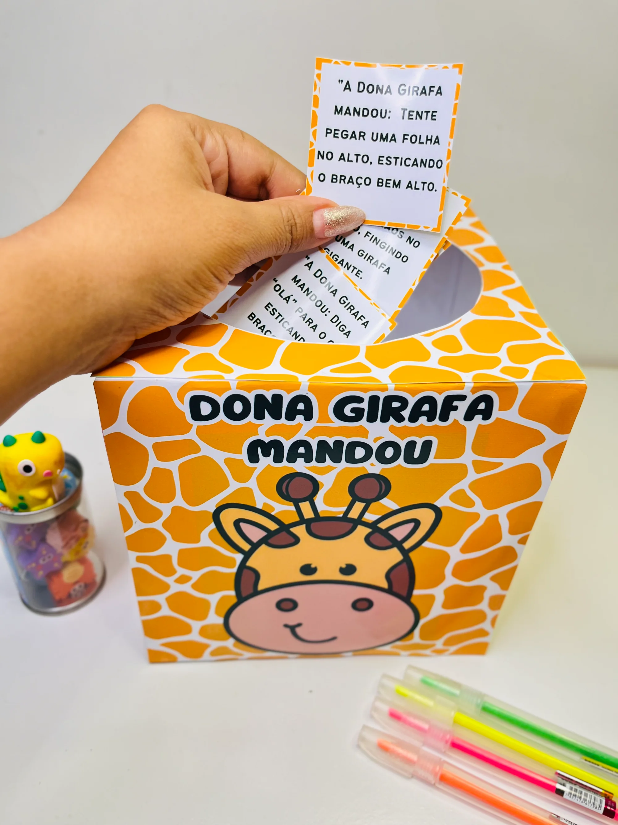 Dona Girafa Mandou – Dinâmica para Educação Infantil — amostra 1: Dinâmica lúdica com comandos de movimento inspirados na…