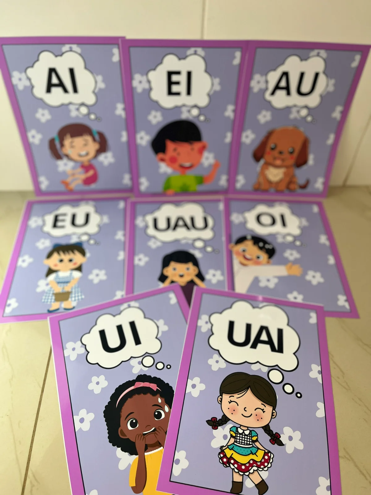 Encontros Vocálicos – Material Pedagógico — amostra 3: Olha só este arquivo incrível, recheado com todos os encontros… Encontros Vocálicos – Material Pedagógico — amostra 3: Olha só este arquivo incrível, recheado com todos os encontros…