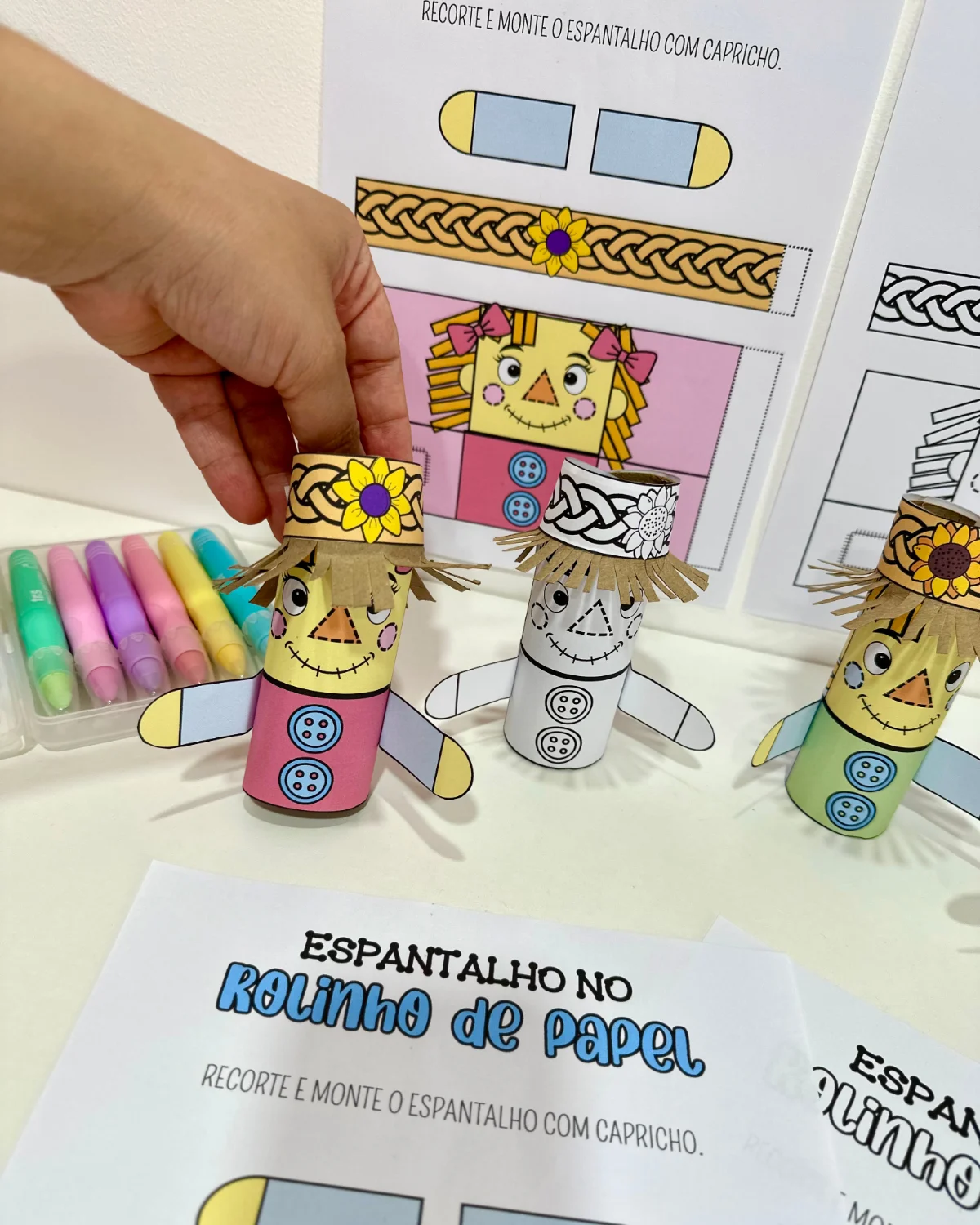 Espantalho no Rolinho de Papel Higiênico — amostra 1: O que vem no material