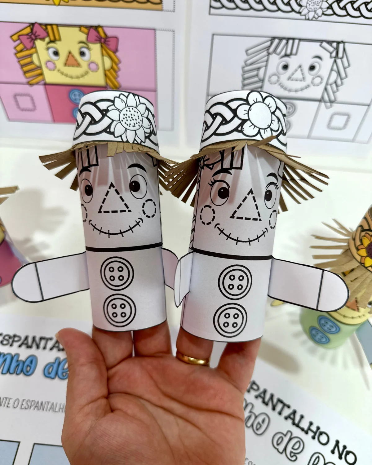 Espantalho no Rolinho de Papel Higiênico — amostra 5: Uma atividade criativa e divertida para trabalhar o tema Festa Junina…