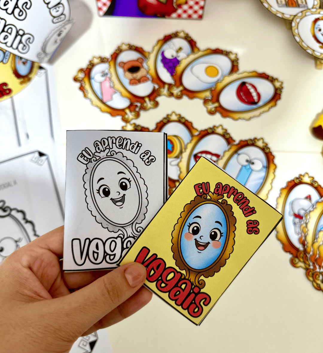 Espelho das Vogais: Kit em PDF para Educação Infantil — amostra 5: Trabalhe as vogais na Educação Infantil com painel,…