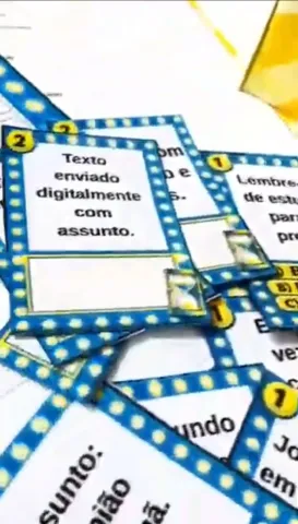 Espetáculo dos Gêneros Textuais: Recurso Pedagógico — amostra 6: 🤩O jogo que tira o aluno da cadeira e coloca ele como… Espetáculo dos Gêneros Textuais: Recurso Pedagógico — amostra 6: 🤩O jogo que tira o aluno da cadeira e coloca ele como…