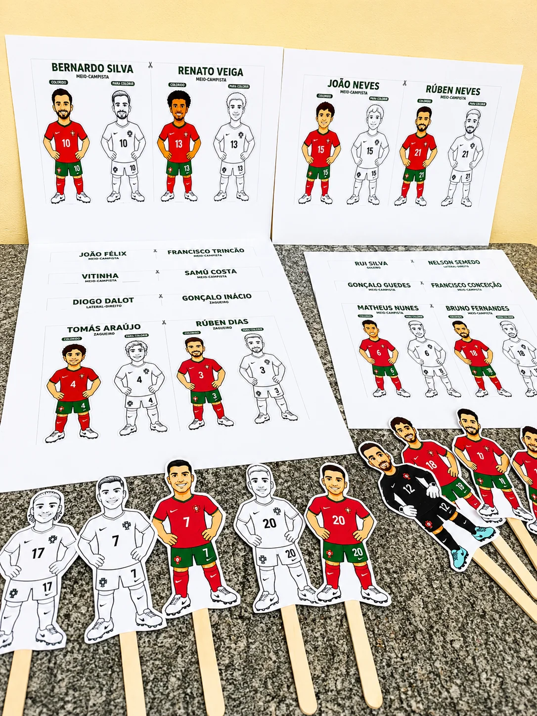 Fantoches no Palito - Seleção de Portugal — amostra 2: Personagens da Seleção de Portugal 2026 🇵🇹 Arquivo digital com os… Fantoches no Palito - Seleção de Portugal — amostra 2: Personagens da Seleção de Portugal 2026 🇵🇹 Arquivo digital com os…