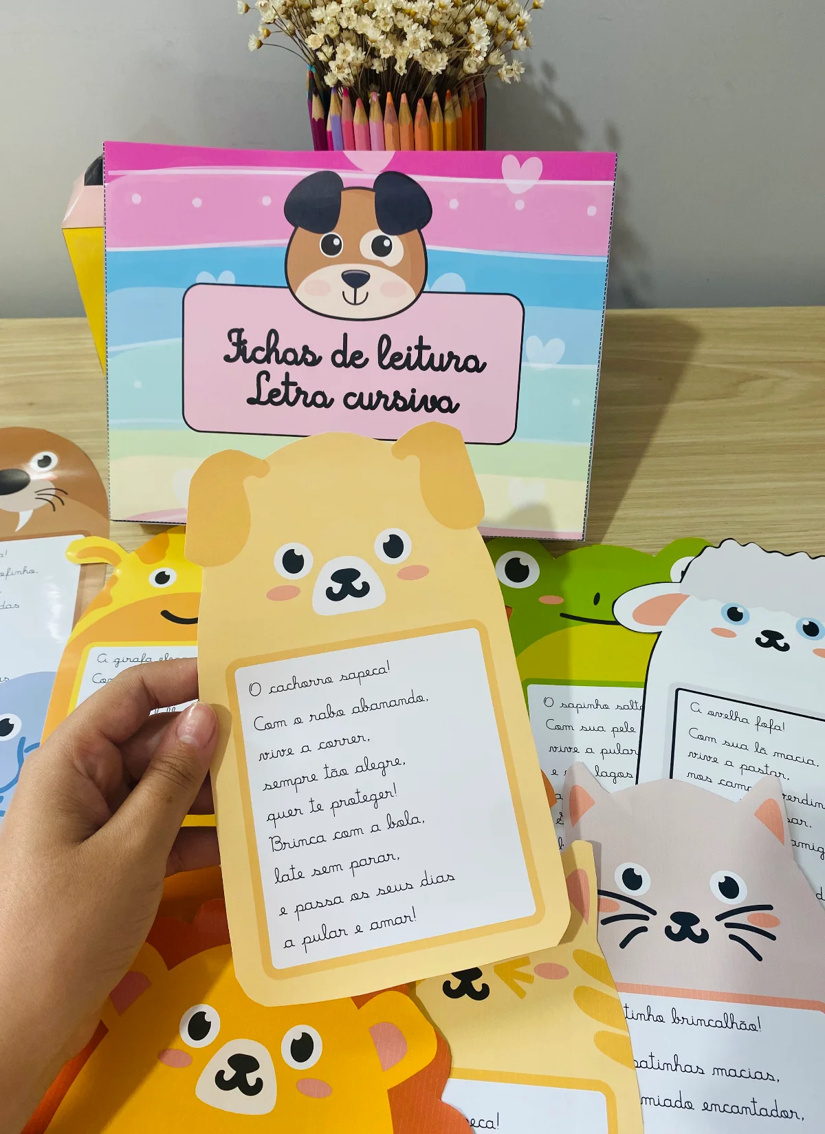 Fichas de leitura - Com Letra Cursiva | Alfabetização — amostra 2: Sobre o Fichas de leitura - Com Letra Cursiva