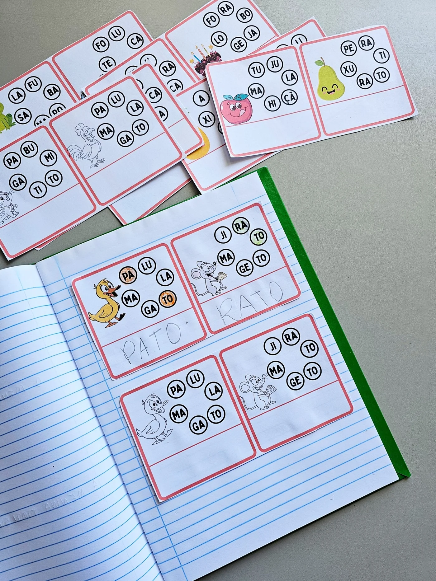 Fichas forme palavras — amostra 1: FICHAS FORME AS PALAVRAS ✏️🔤 Uma atividade divertida para trabalhar leitura, formação…