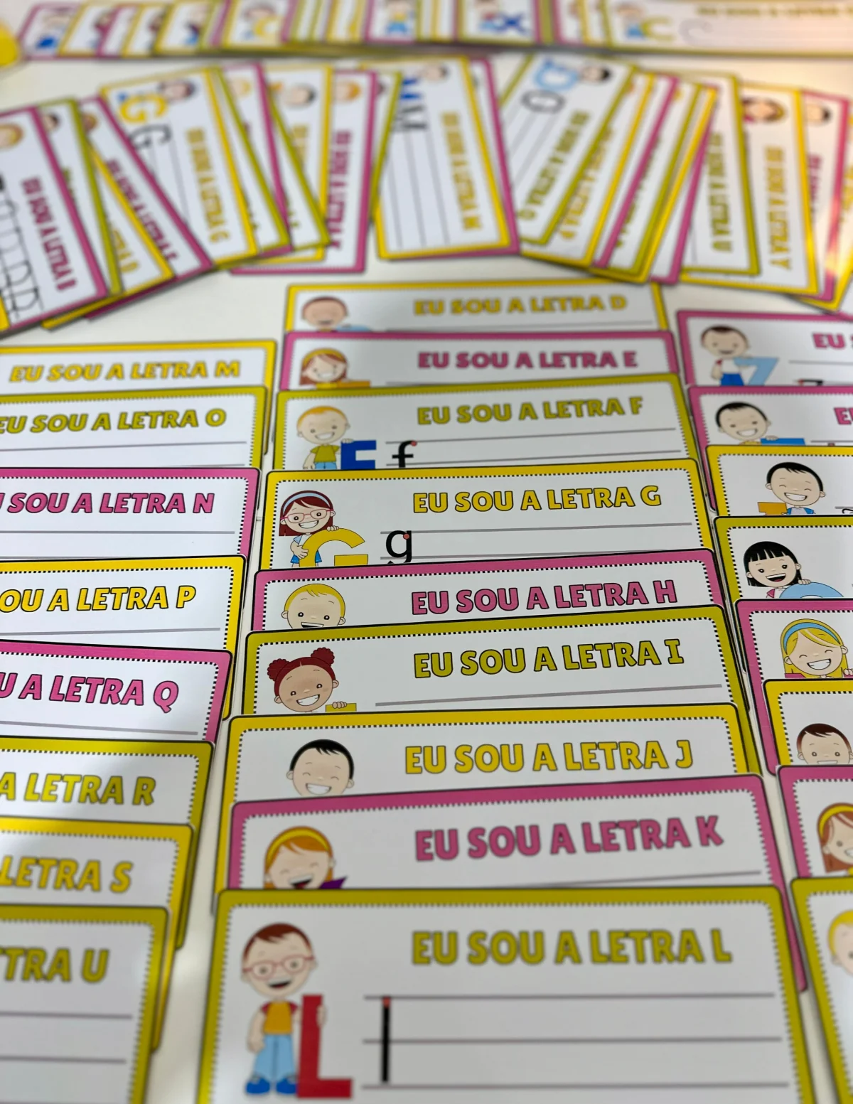 Fichas para treino do Traçado das letras — amostra 1: Fichas para treino do Traçado das letras do Alfabeto, para ser…