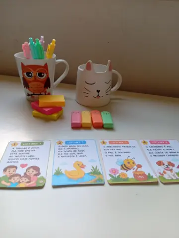 Flashcards para leitura em imprensa maiúscula – 88 textos — amostra 6: Estimule a leitura e a fluência com 88 textos curtos…