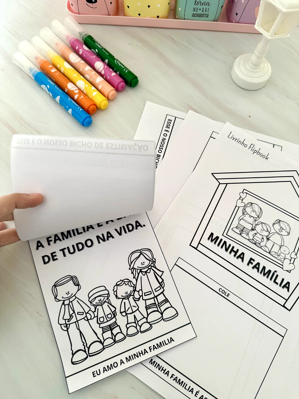 Flipbook dia da Família – PDF para Imprimir | Educação Infantil — amostra 4: Formato e entrega