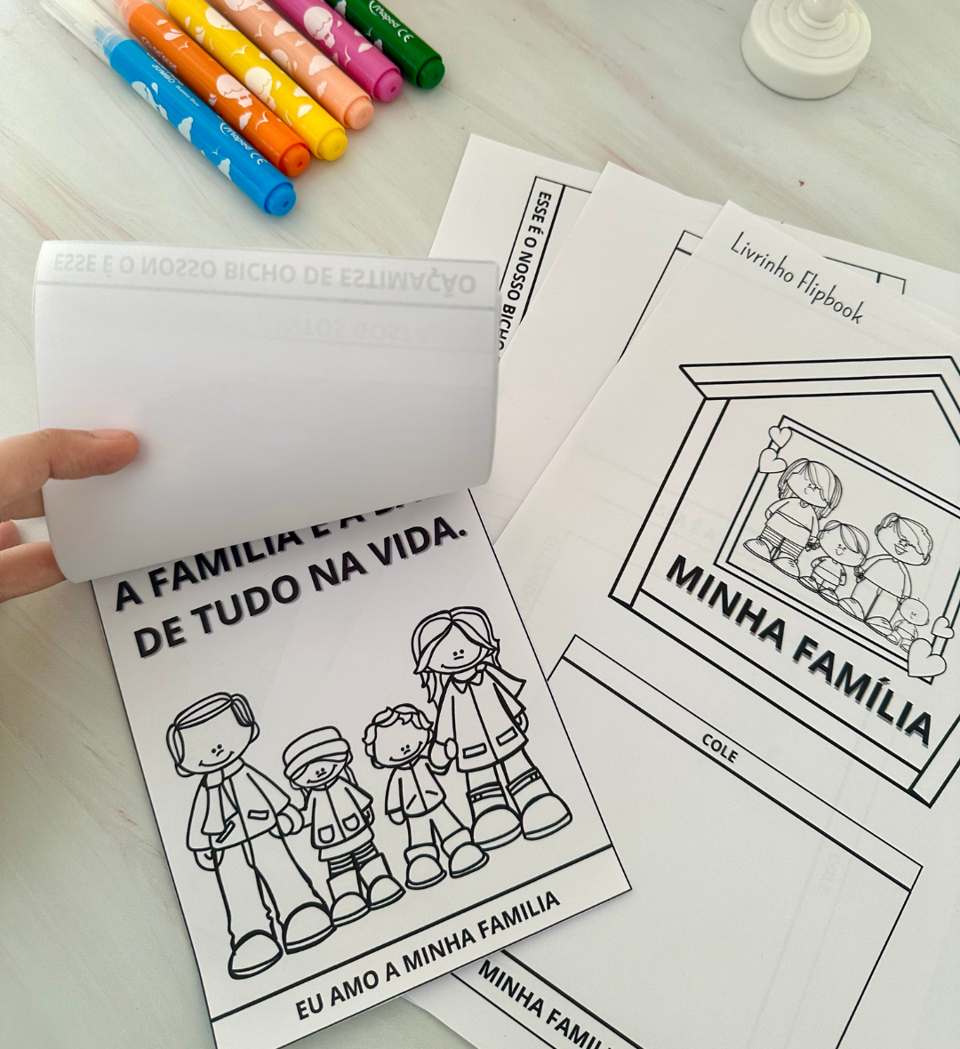 Flipbook Minha Família em PDF para Educação Infantil — amostra 1: Flipbook Minha Família para explorar o tema em sala