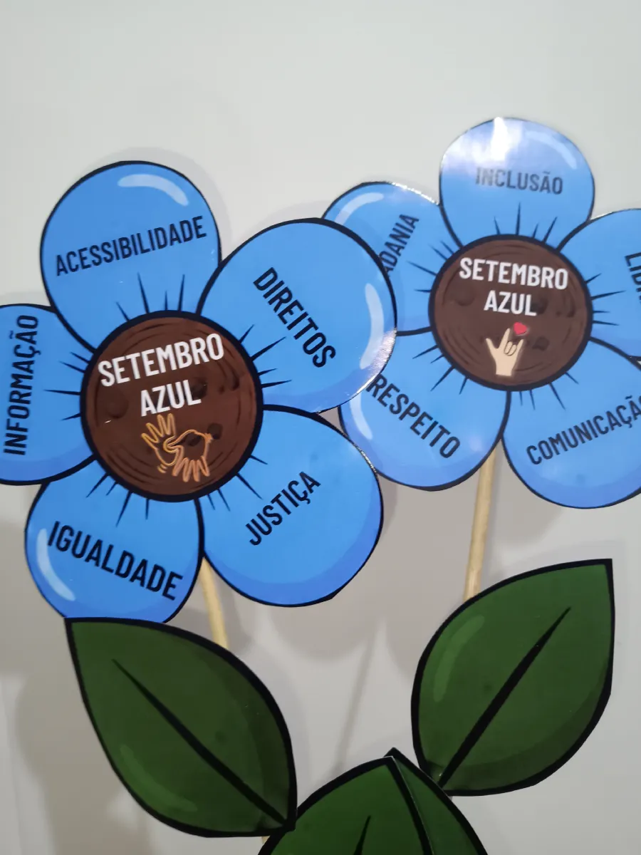 Flor Setembro Azul - Visibilidade da Comunidade Surda — amostra 1: Um recurso lindo, visual e super significativo para…