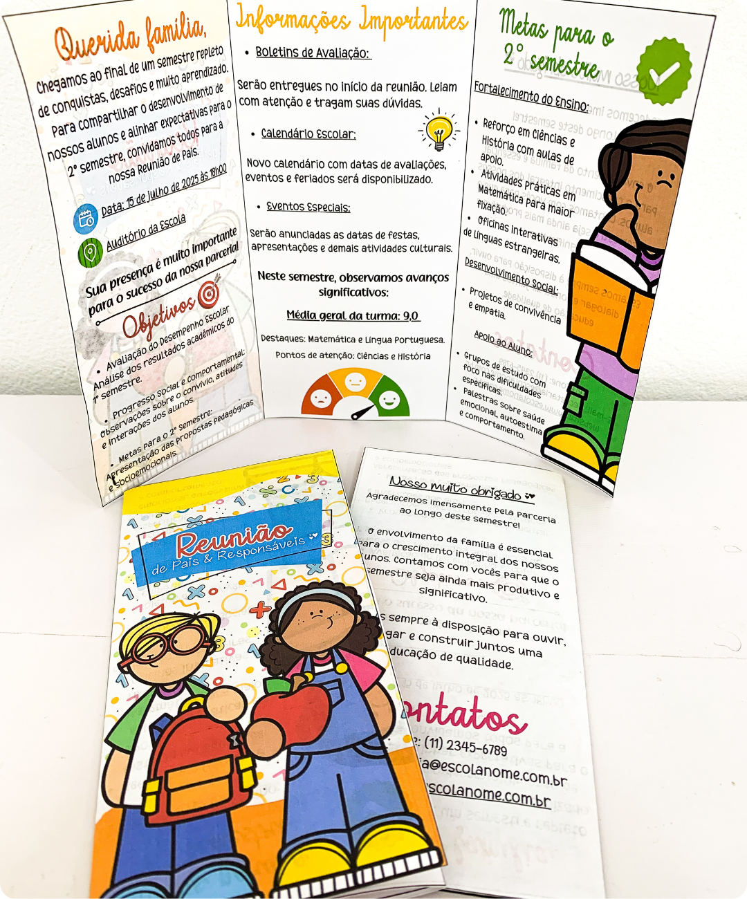 Folder de reunião de pais para imprimir — amostra 6: Prepare o encontro com as famílias com um folder editável para imprimir