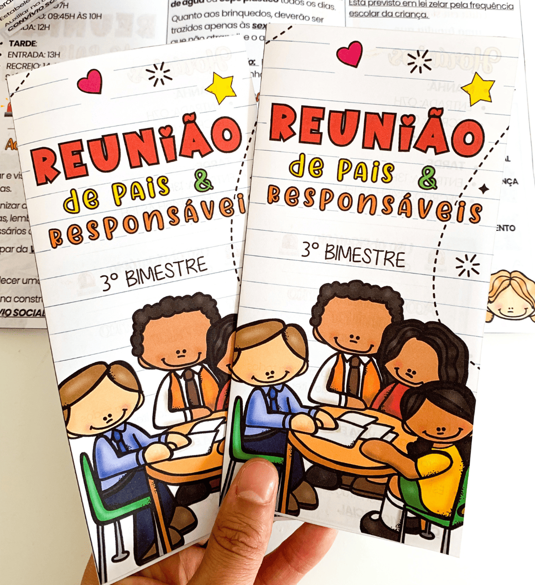 Folder para reunião de pais editável no Canva — amostra 1: Folder para reunião de pais com edição no Canva