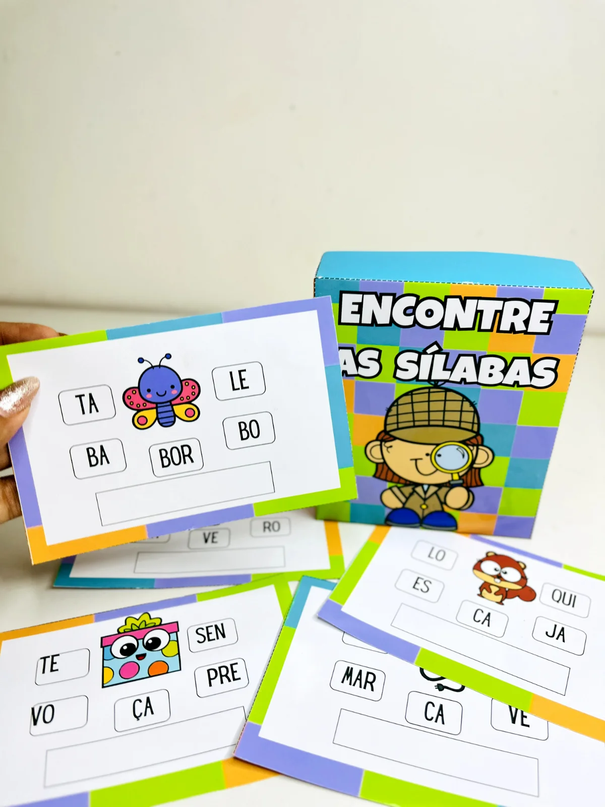 Forme a Palavra com Sílabas: Jogo Interativo em PDF — amostra 3: Cartelas em que o aluno escolhe as sílabas certas para…
