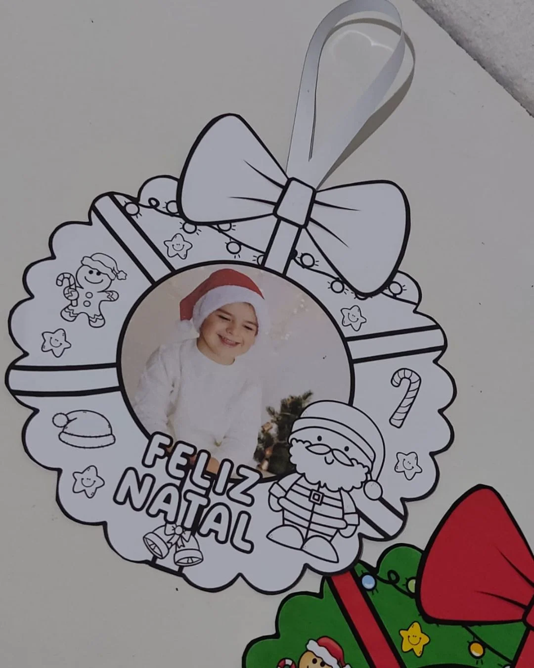 GUIRLANDA DE NATAL COM FOTO – EDITÁVEL NO CANVA — amostra 4: Uma lembrancinha encantadora para celebrar o Natal com muito…