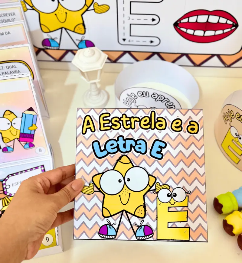 História na Caixa Letra E: PDF com Cartaz e Coroas — amostra 1: História na Caixa Letra E para alfabetização