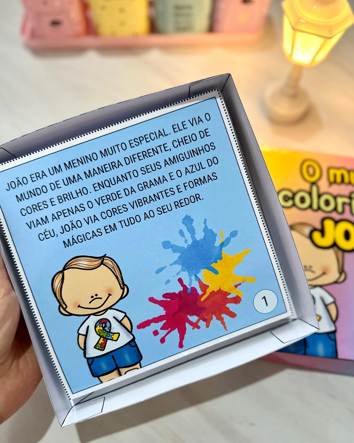 História na Caixa – O Mundo Colorido de João — amostra 6: Uma forma lúdica e encantadora de ensinar sobre respeito, empatia…