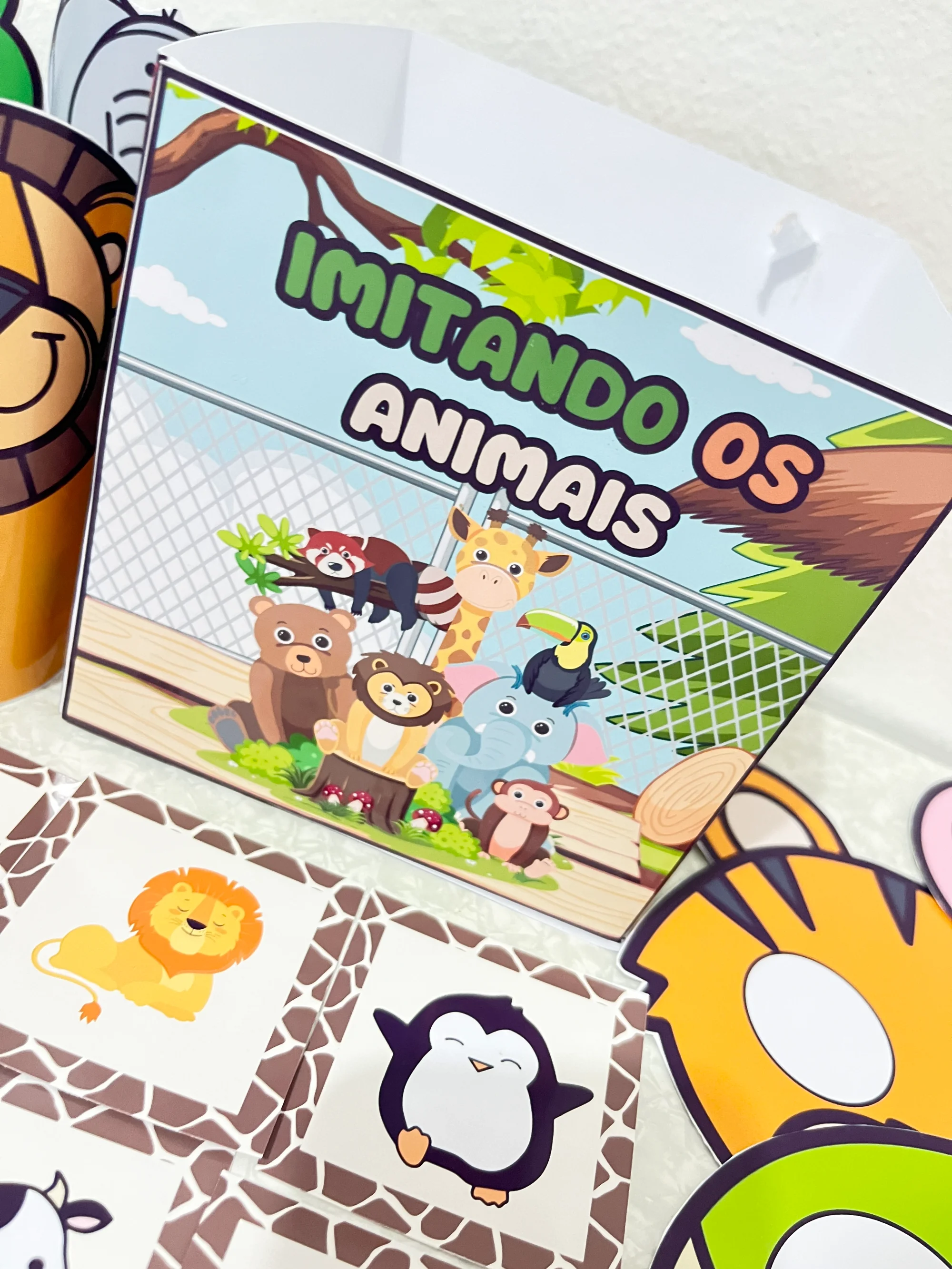 Imitando os Animais: Cards Ilustrados, Máscaras e Atividades Criativas — amostra 7: 3. Teatro dos animais