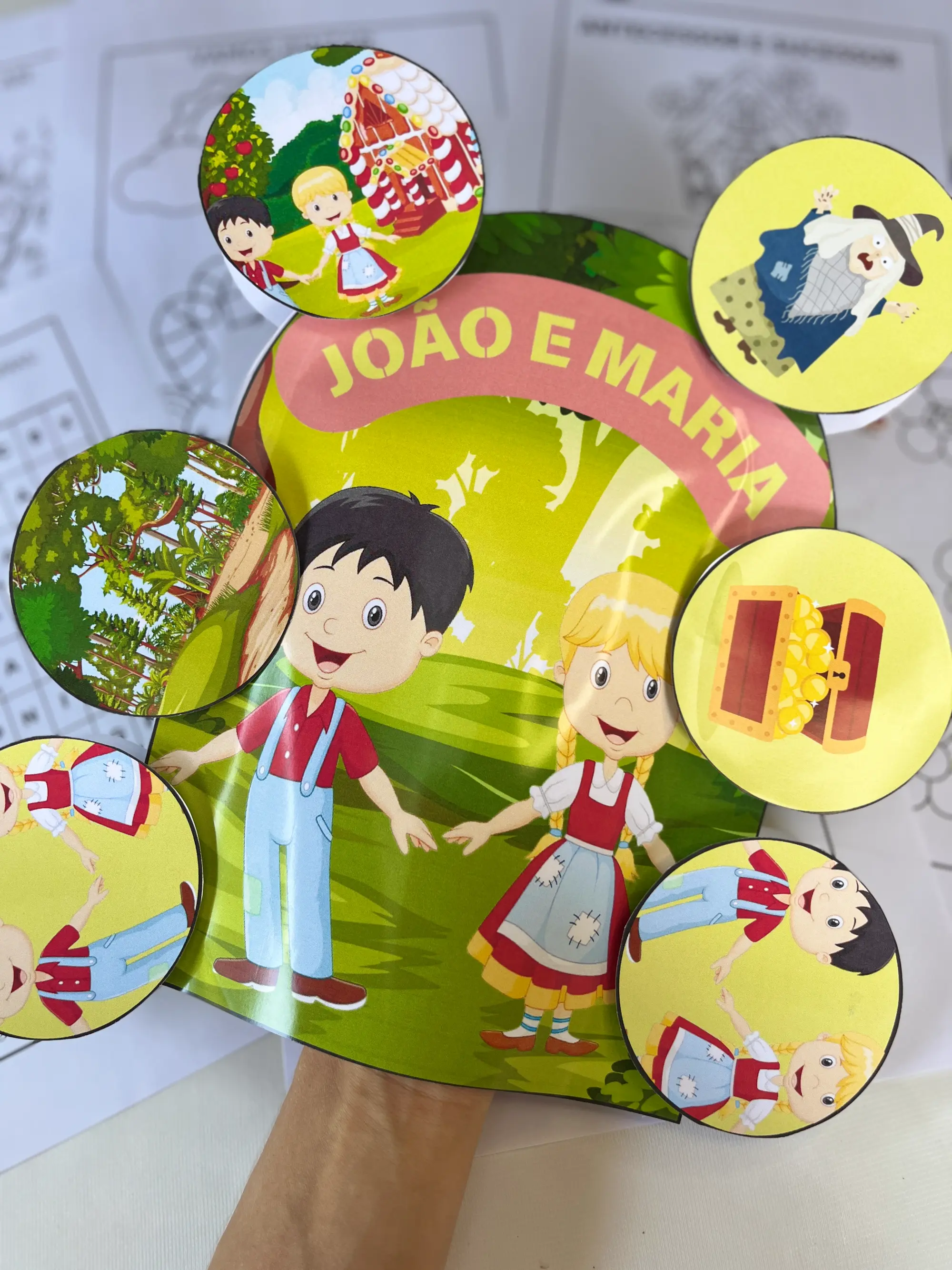 João e Maria – História e Atividades Pedagógicas — amostra 1: Material com 10 páginas sobre João e Maria, com história…