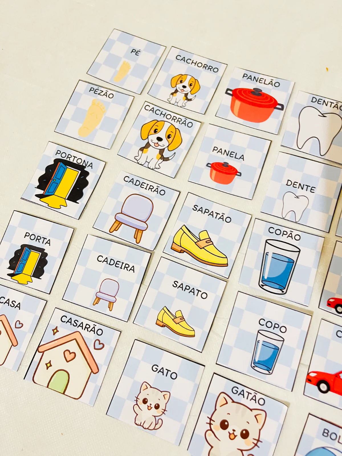 Jogo da Memória – Aumentativo | Atividade Lúdica — amostra 1: Jogo da Memória – Aumentativo 🎲📚