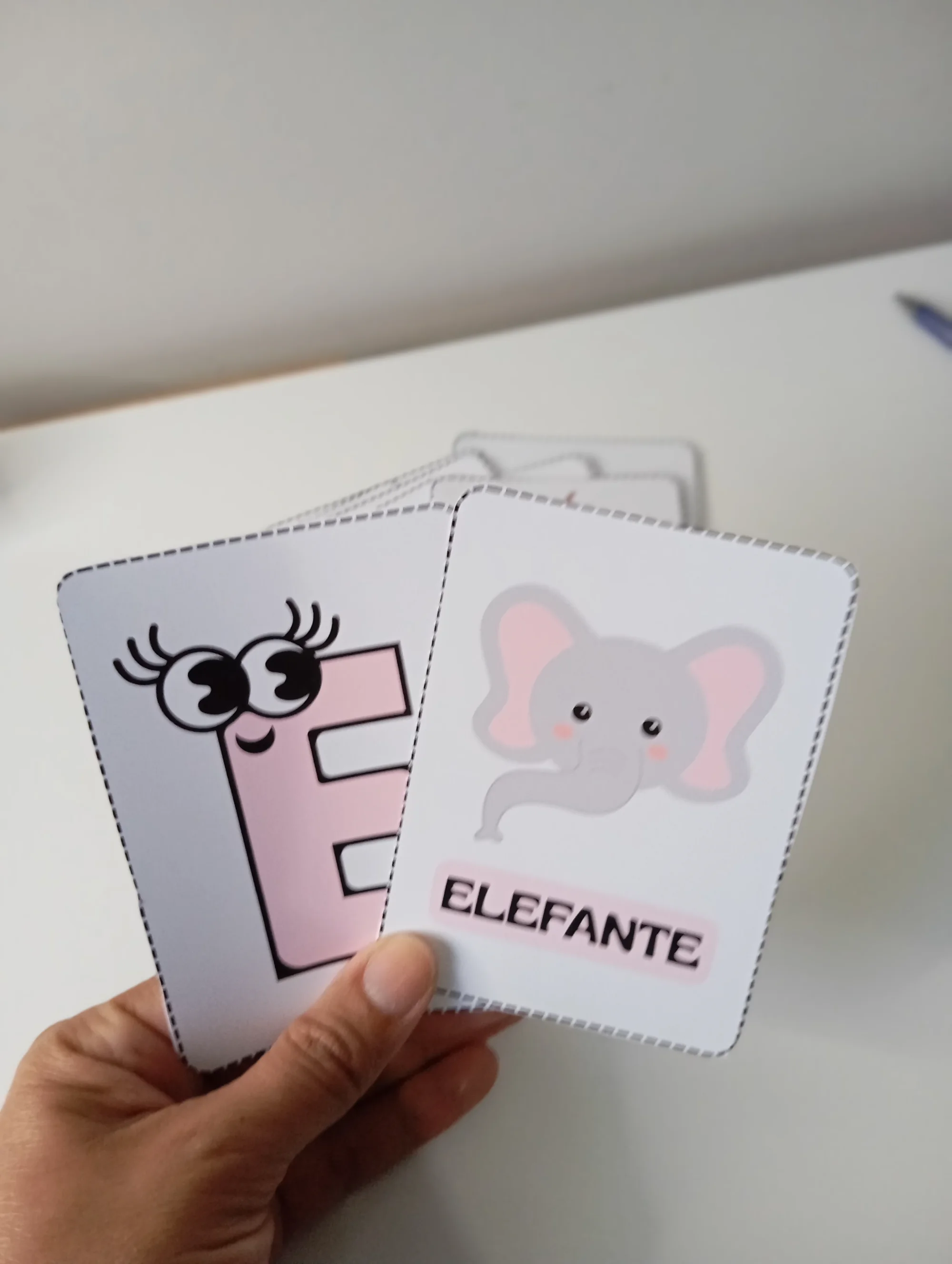 Jogo da memória das vogias - Aprender Brincando — Alfabetização para Educação Infantil: Jogo da memória pedagógico e…
