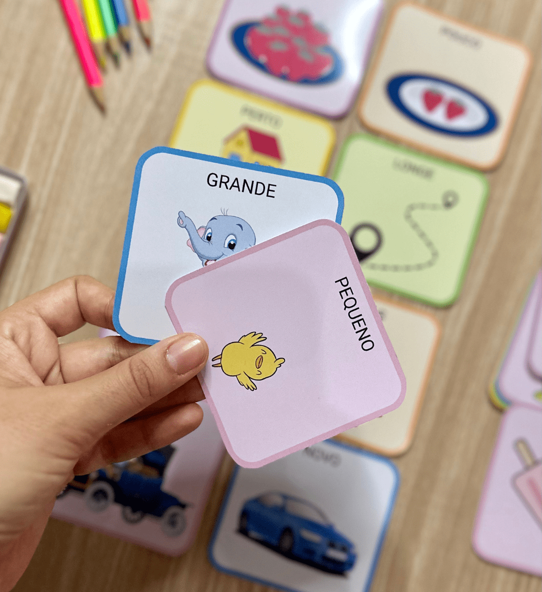 Jogo da Memória Opostos: 15 Pares para Educação Infantil — amostra 2: O que vem no material