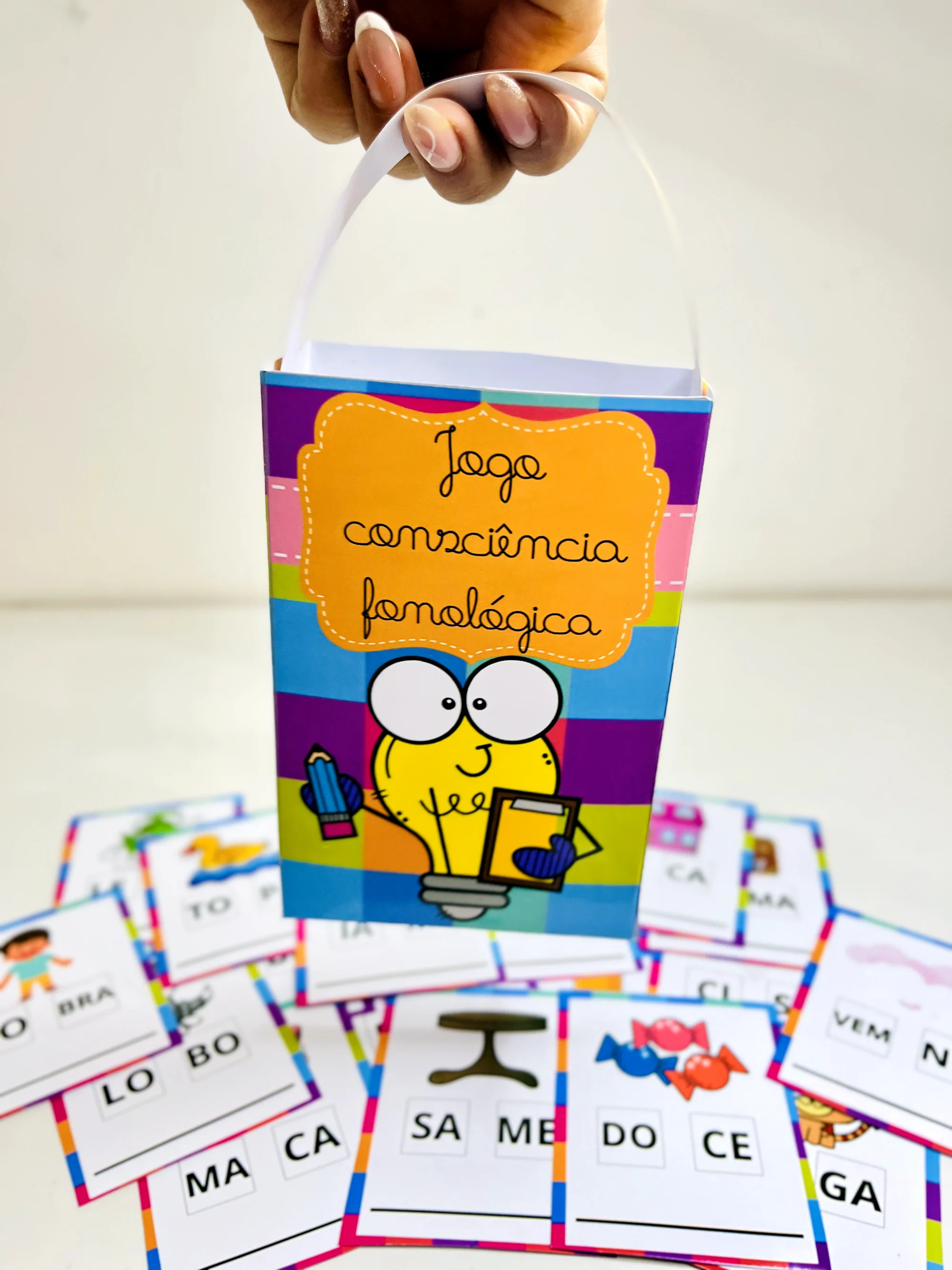 Jogo de Consciência Fonológica para Alfabetização — amostra 4: Jogo de consciência fonológica com 11 páginas para trabalhar… Jogo de Consciência Fonológica para Alfabetização — amostra 4: Jogo de consciência fonológica com 11 páginas para trabalhar…