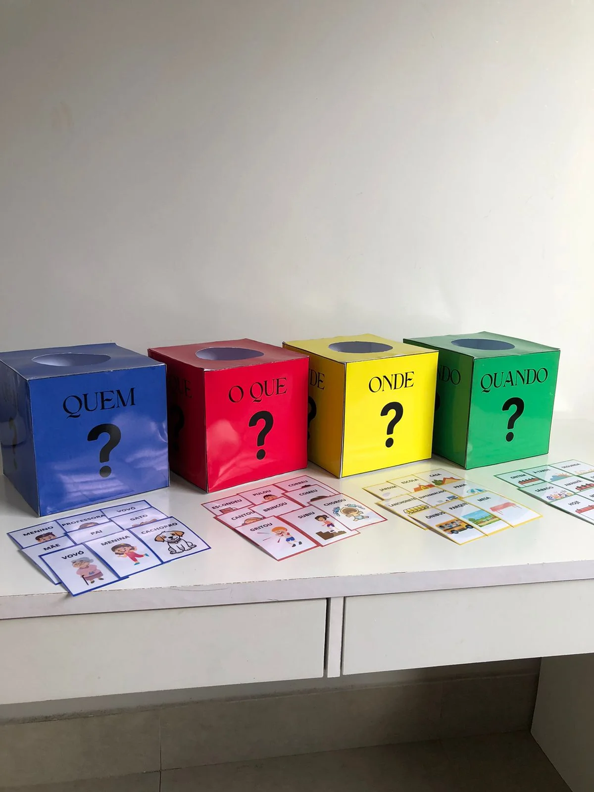 Jogo de Formação de Frases — amostra 3: Jogo interativo para formar frases de maneira divertida, trabalhando linguagem,…