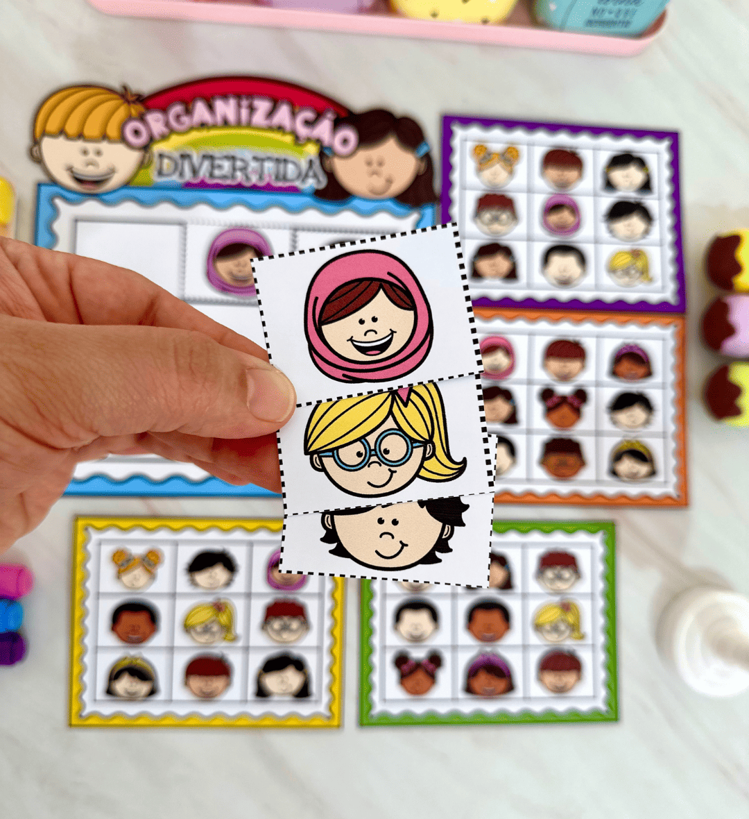 Jogo de organização infantil em PDF com 16 fichas — amostra 1: Jogo de organização infantil para aprender brincando