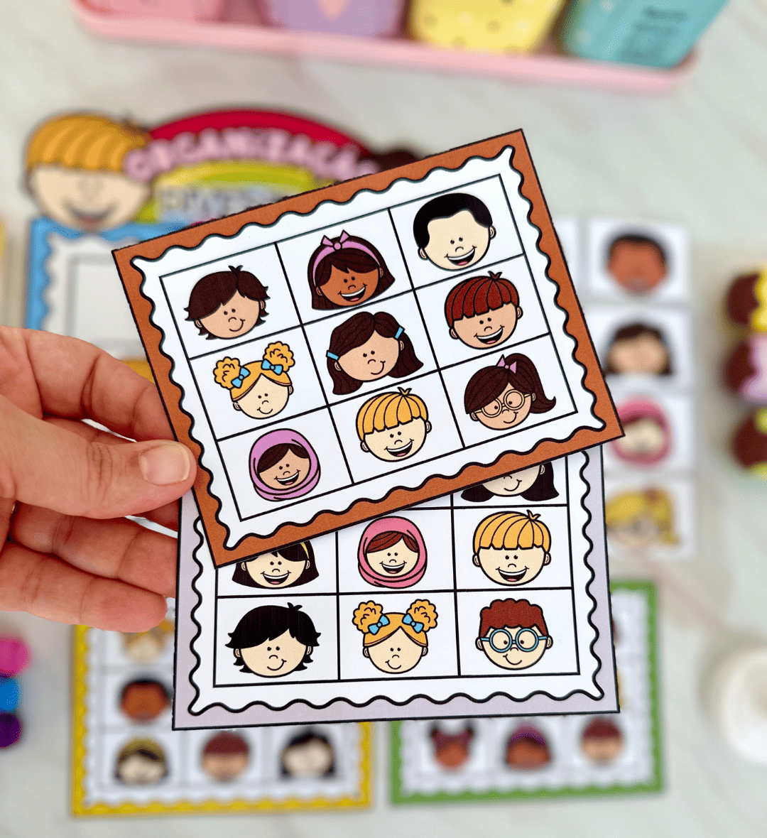 Jogo de organização infantil em PDF com 16 fichas — amostra 4: Como usar as fichas em sala de aula