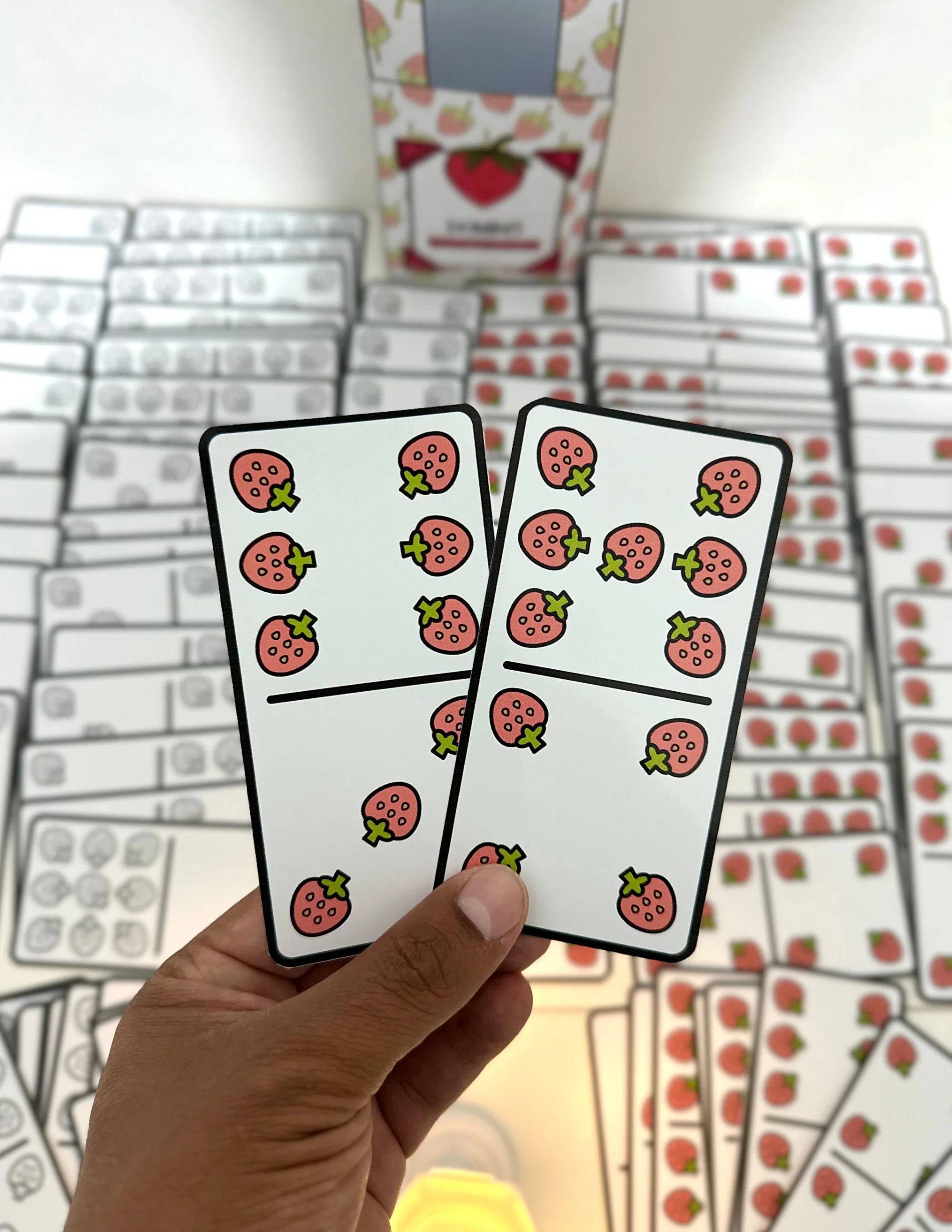 Jogo Dominó das Quantidades Educação Infantil — amostra 5: Dominó das Quantidades para trabalhar diversas habilidades com…