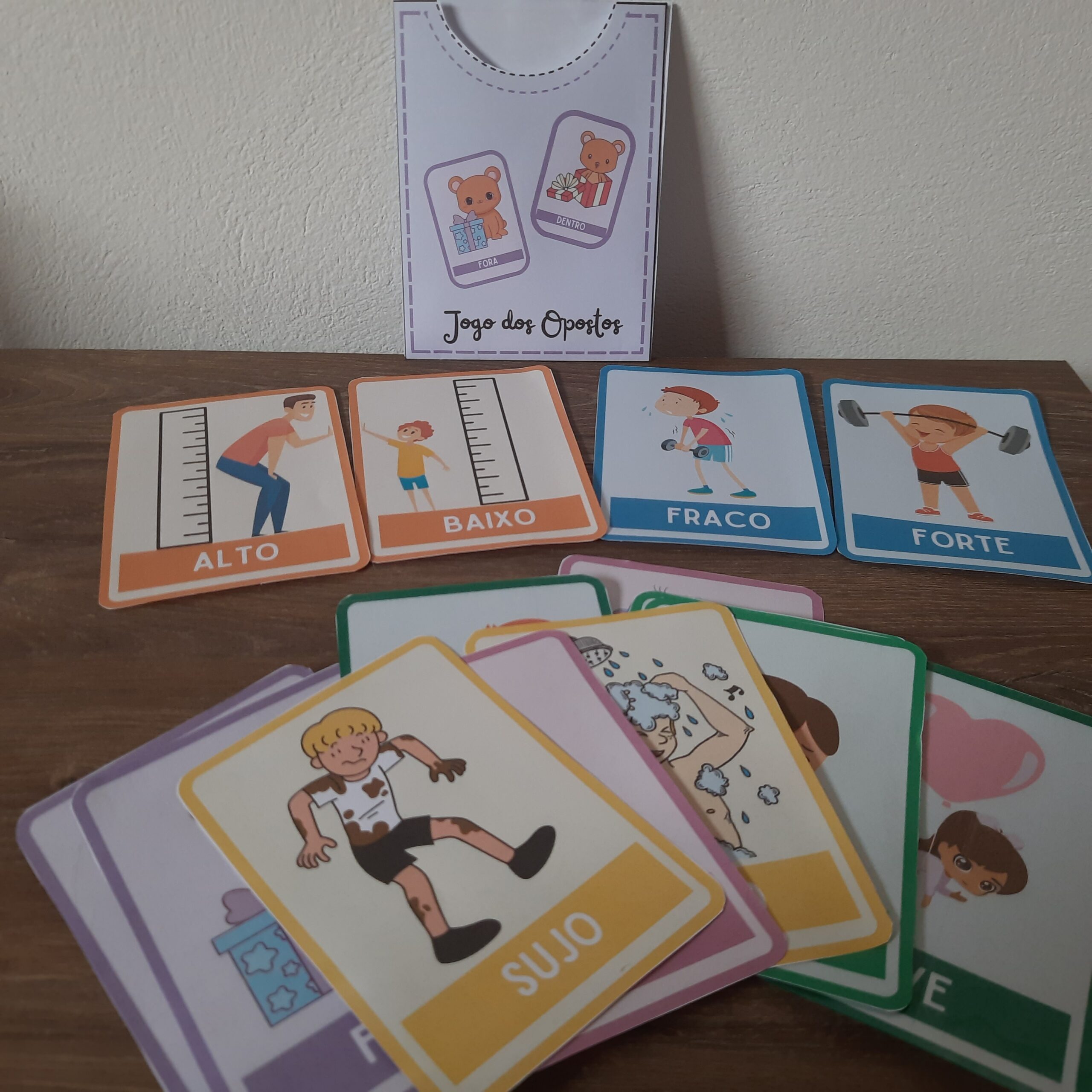 Jogo dos Opostos: cartões de antônimos para Educação Infantil — amostra 1: Jogo dos Opostos para trabalhar antônimos