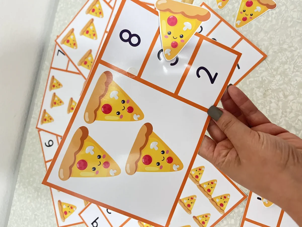 jogos matemáticos - horas, sistema monetário e sólidos geométricos — amostra 1: O Kit Matemática Lúdica promove a…