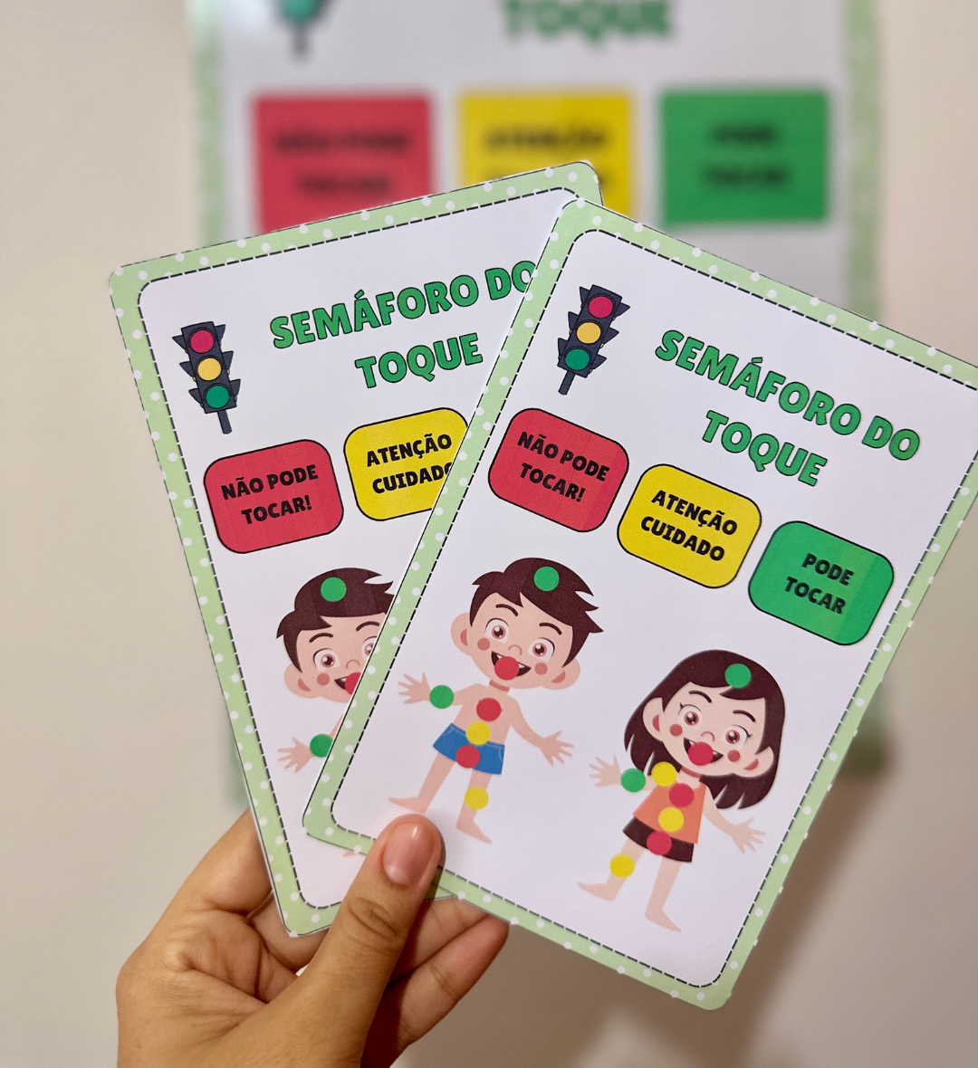 Kit 18 de Maio: Semáforo do Toque e Luva Musical — Atividades para Educação Infantil: Aborde a proteção de crianças com o…