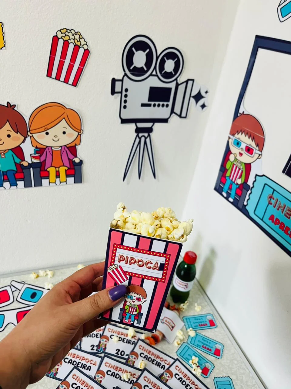 Kit Cinepipoca – Cinema na Escola Completo para Imprimir — amostra 4: Transforme a sala de aula em uma verdadeira sessão de…