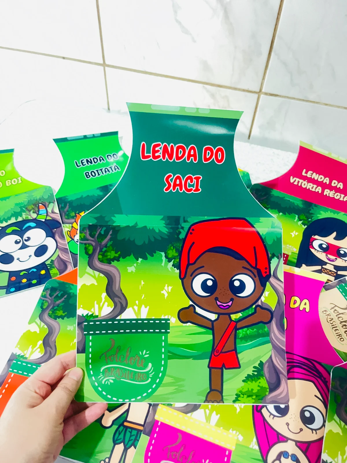 KIT COMPLETO – 9 AVENTAIS DO FOLCLORE BRASILEIRO — amostra 2: Leve mais criatividade, interação e encantamento para suas… KIT COMPLETO – 9 AVENTAIS DO FOLCLORE BRASILEIRO — amostra 2: Leve mais criatividade, interação e encantamento para suas…
