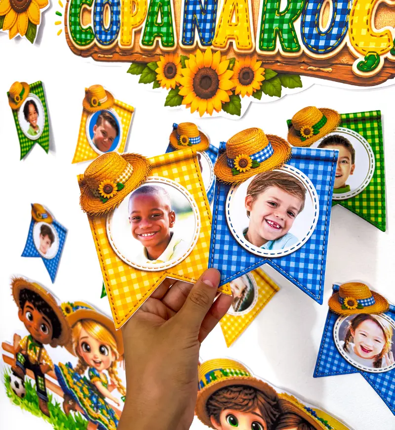 Kit Copa na Roça: Festa Junina e Copa do Mundo em PDF — amostra 7: Combine Festa Junina e futebol em uma decoração com a…