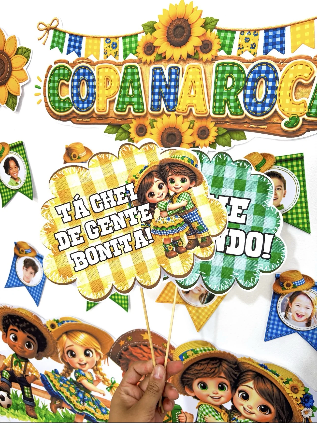 Kit copa na roça — amostra 3: 🌽⚽🇧🇷 SE A SUA FESTA JUNINA JÁ É UM SUCESSO… IMAGINA COM UMA COPA NA ROÇA