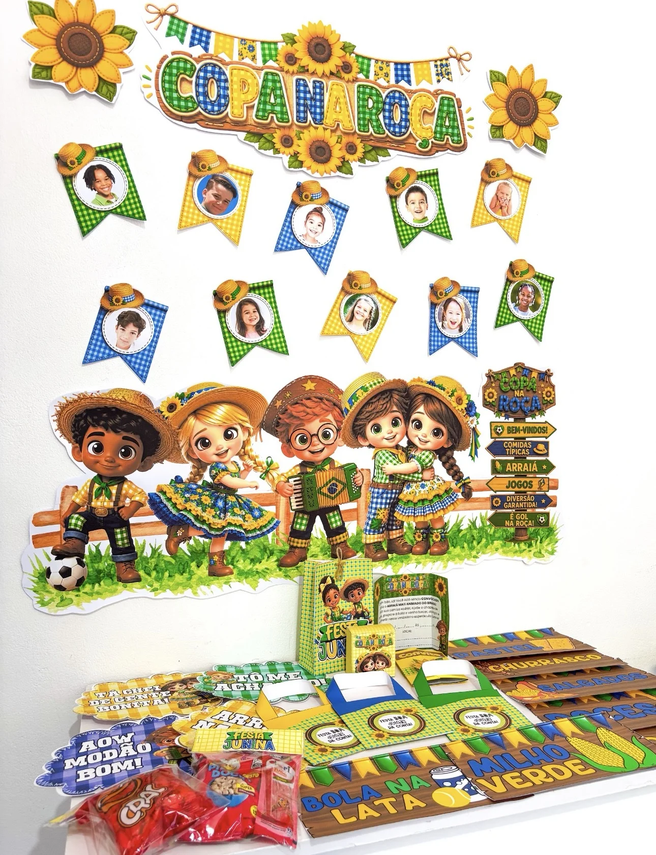 Kit copa na roça — Datas comemorativas para Todas as séries: 🌽⚽🇧🇷 SE A SUA FESTA JUNINA JÁ É UM SUCESSO… IMAGINA COM UMA…