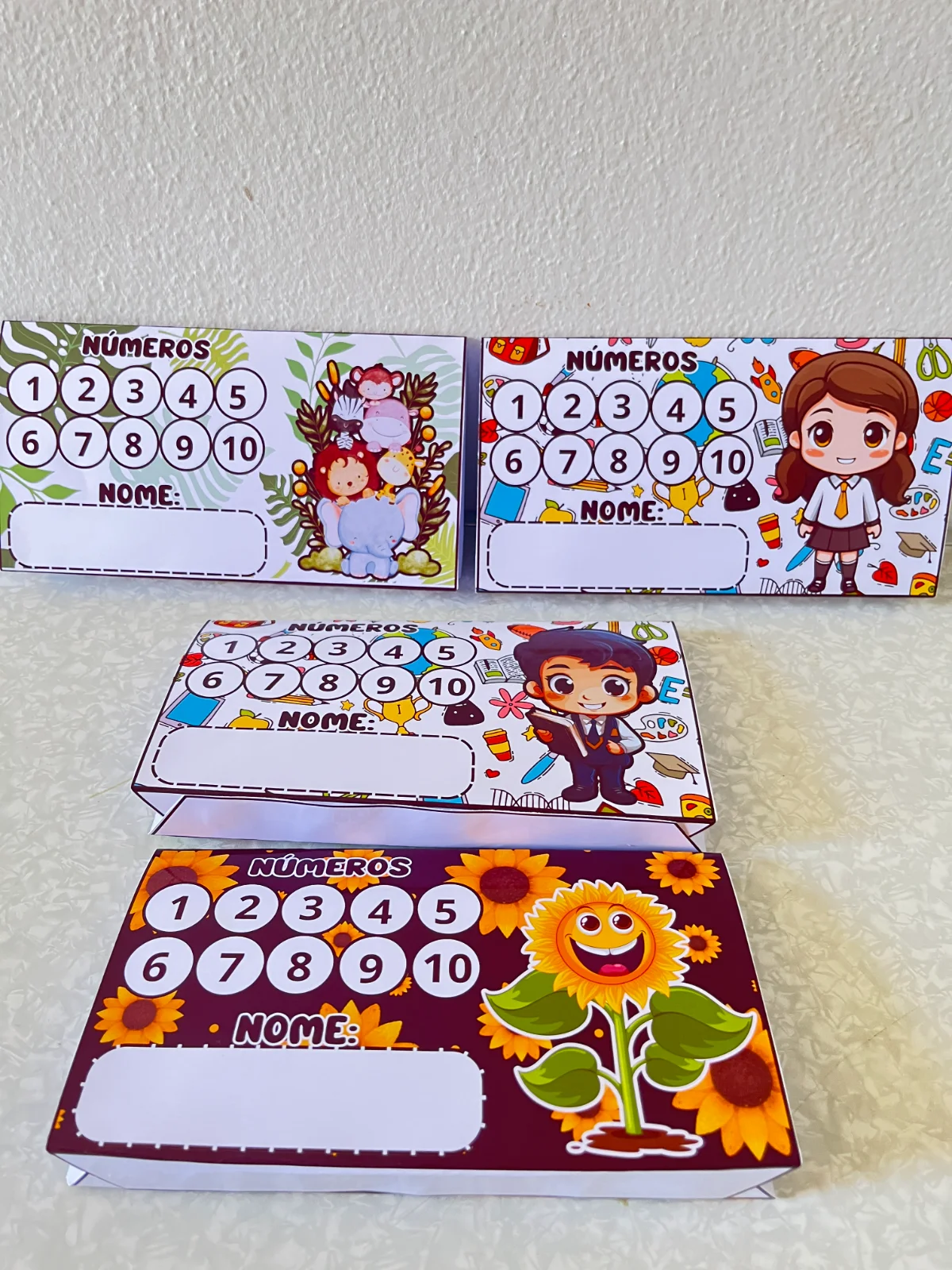 Kit Crachá de Mesa – PDF para Imprimir | Alfabetização — amostra 2: Formato e entrega Kit Crachá de Mesa – PDF para Imprimir | Alfabetização — amostra 2: Formato e entrega