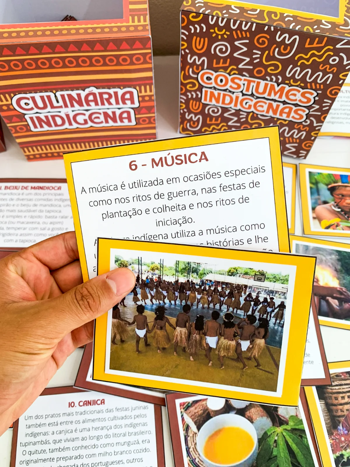 KIT CULTURA INDÍGENA: SABERES QUE ENCANTAM E ENSINAM! — amostra 3: Embarque com seus alunos em uma jornada de descobertas…