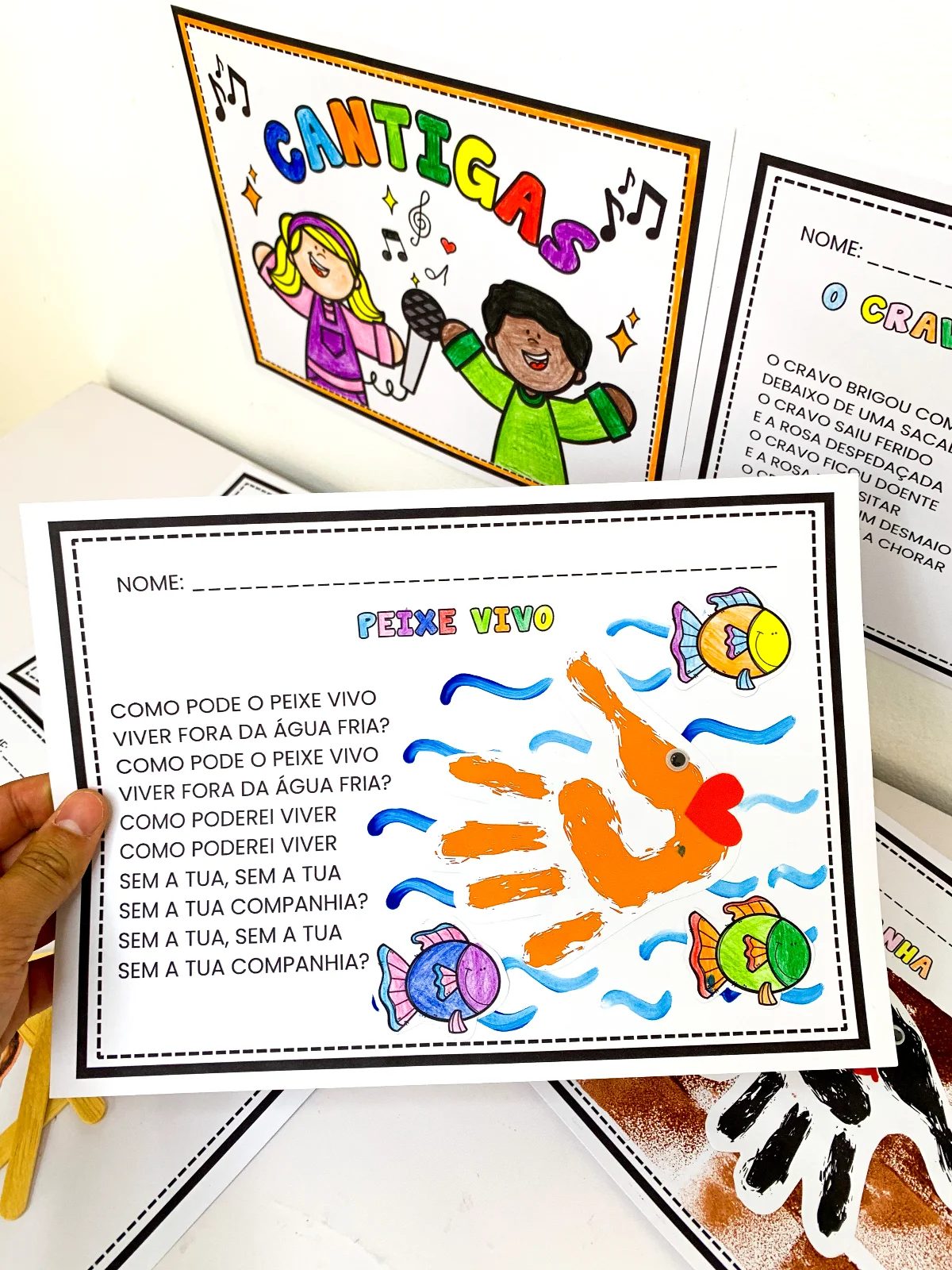 Kit de Atividades Cantigas - Música, arte e desenvolvimento infantil — amostra 7: Um kit que une música, arte e…