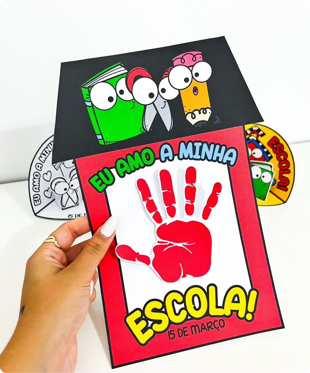 Kit de cenário 3D do Dia da Escola para imprimir — amostra 1: Uma atividade impressa para celebrar a escola