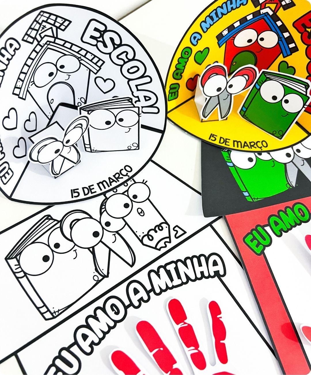Kit de cenário 3D do Dia da Escola para imprimir — amostra 3: O que o material oferece