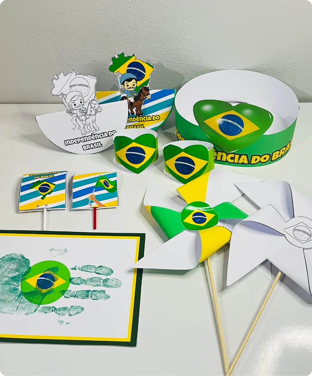 Kit de lembrancinhas da Pátria para imprimir — amostra 3: Quais peças estão no PDF