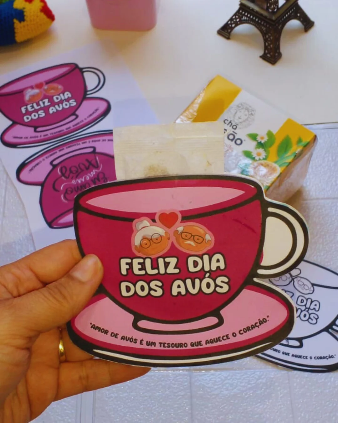 Kit de Lembrancinhas Dia dos Avós – PDF para Imprimir — amostra 1: Sobre o Kit de Lembrancinhas Dia dos Avós