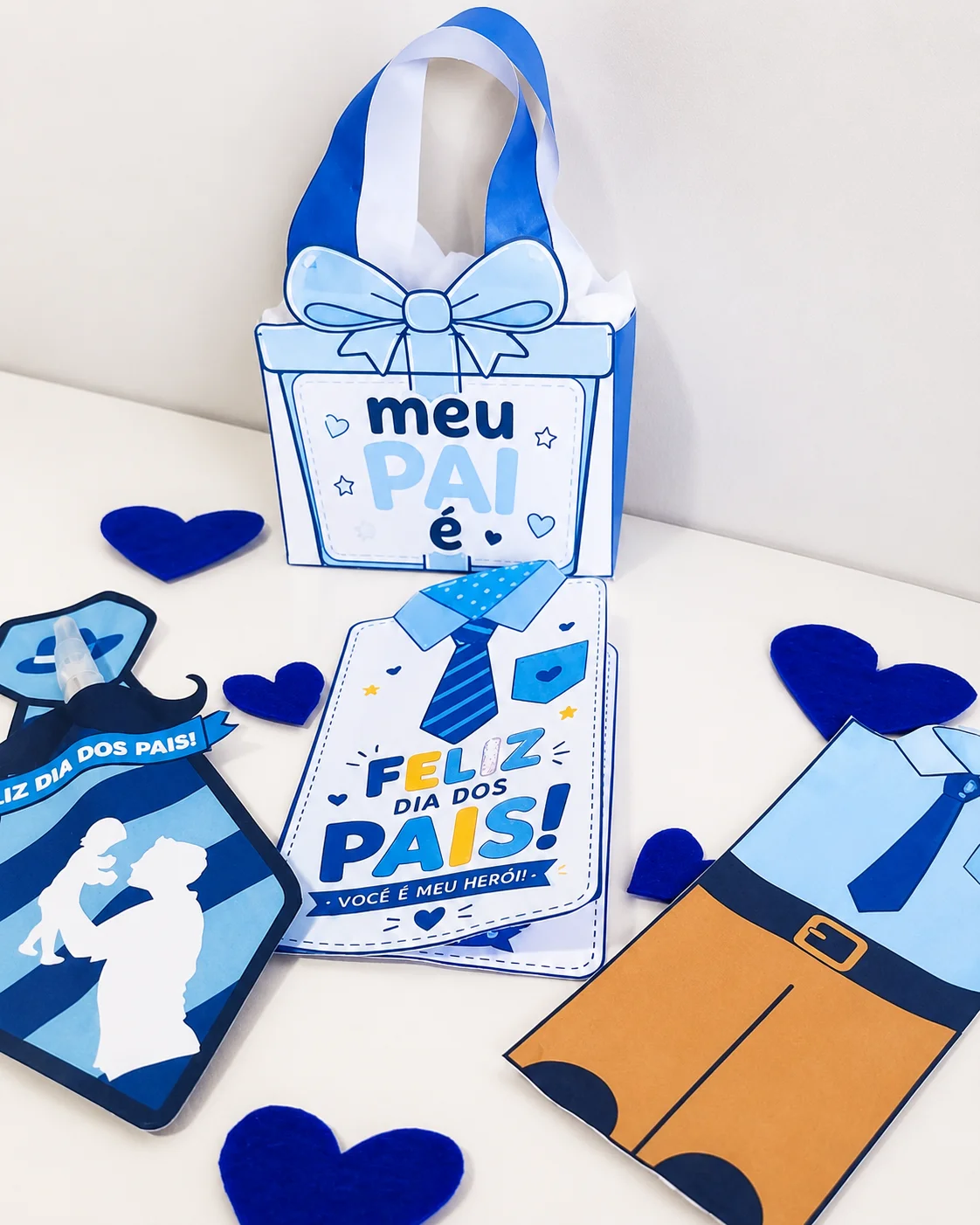 Kit de Lembrancinhas Dia dos Pais - Cartões, Porta-Caneta e Sacolinha! — amostra 4: Surpreenda as famílias com um Kit de…