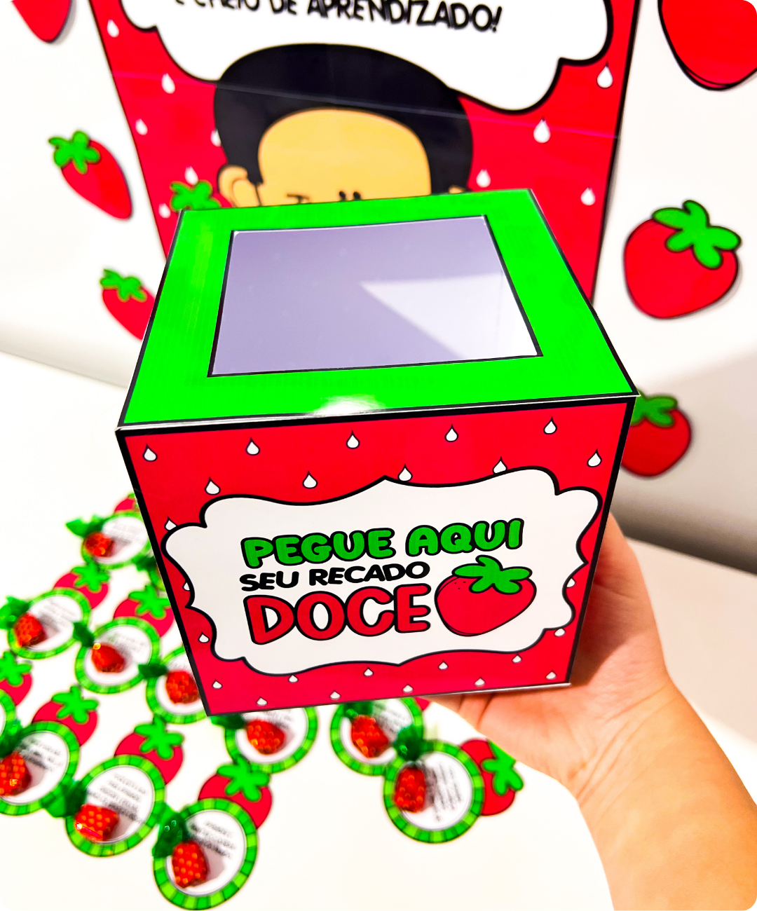 Kit de morango do amor para imprimir — amostra 6: Prepare a recepção da turma com um kit em PDF de tema morango do amor