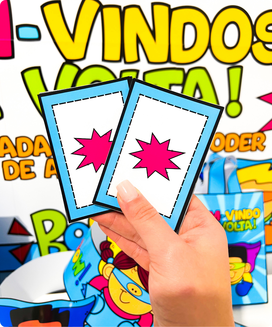Kit de super-heróis para imprimir — volta às aulas — amostra 7: Prepare a recepção da turma com um painel de super-heróis…