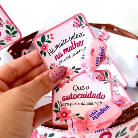 Kit Decorativo Cesta Outubro Rosa – Mensagens de Autocuidado — amostra 3: Prepare uma ação acolhedora e cheia de…