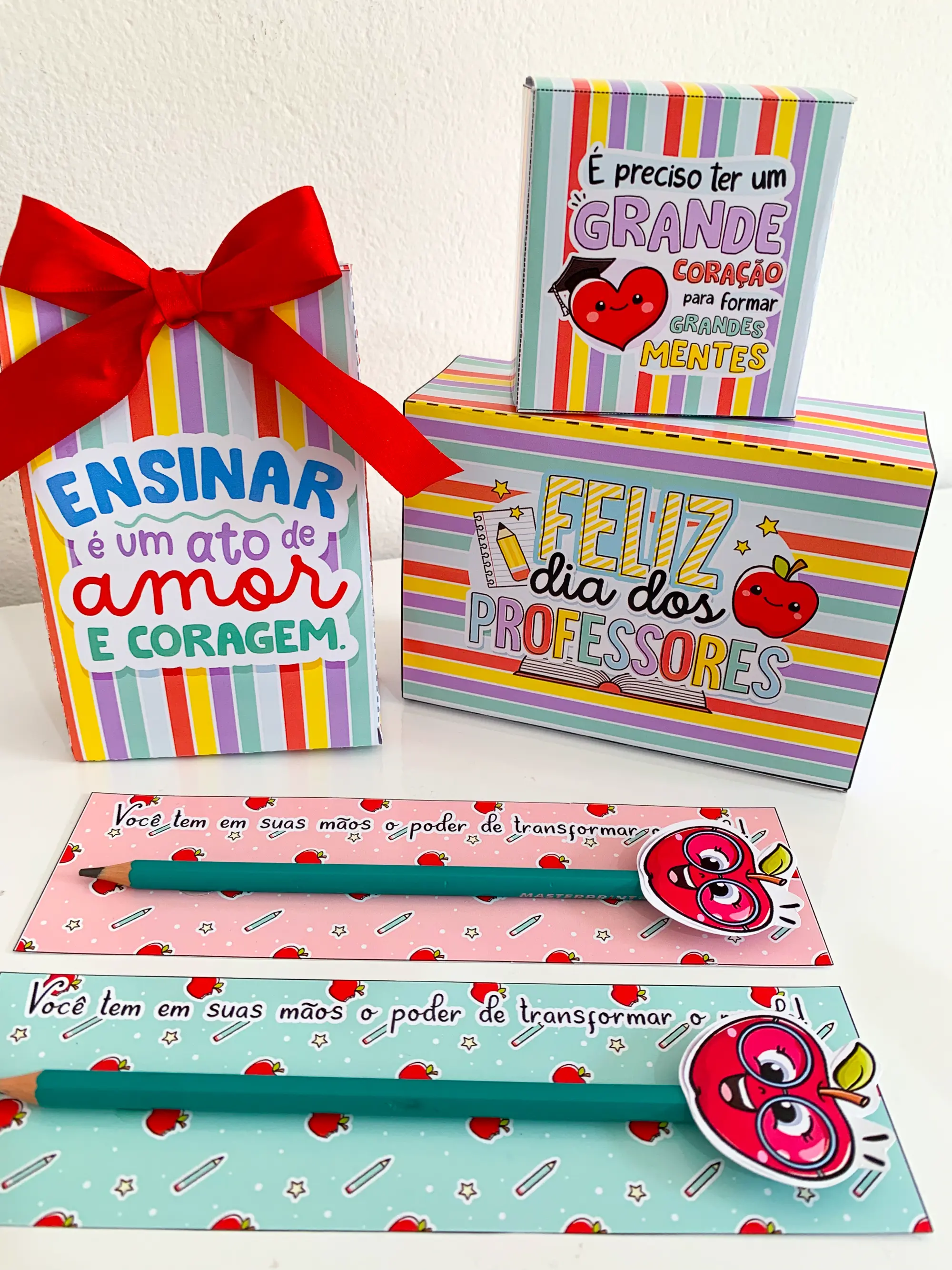 Kit deLembrancinhas para o Dia dos Professores. — amostra 2: Material lindo e com 5 opções de lembrancinhas para homenagear…